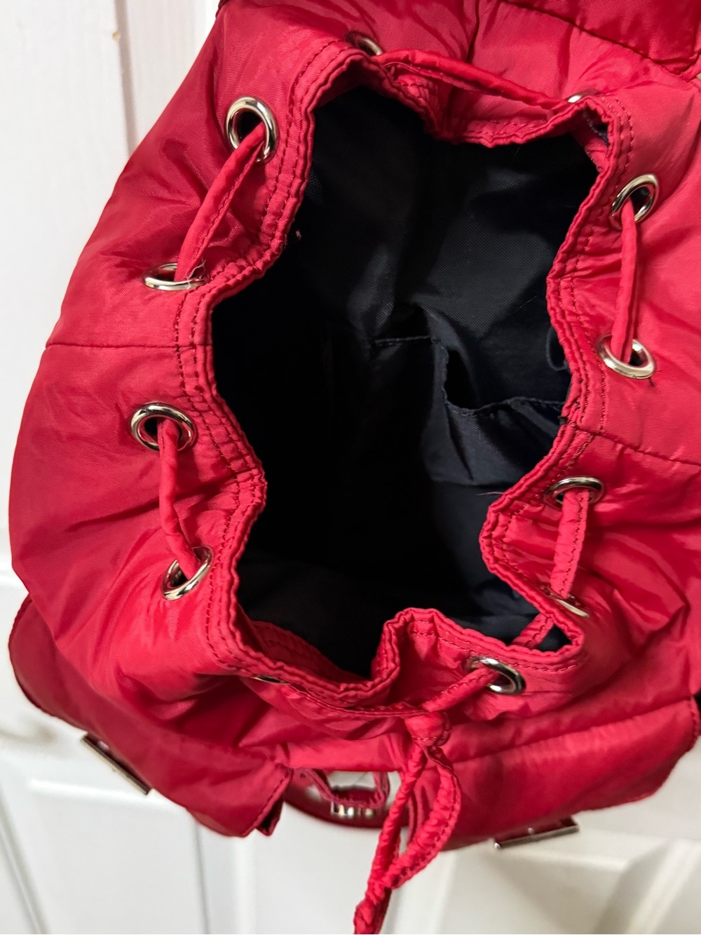 Fila Red Nylon Drawstring Rucksack with Front Pockets - Picture 3 of 4